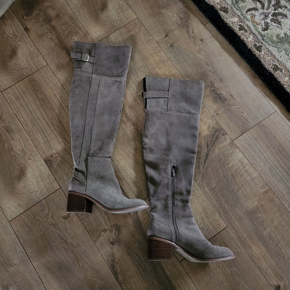 Over The Knee Suede Boots. - Picture 2 of 6